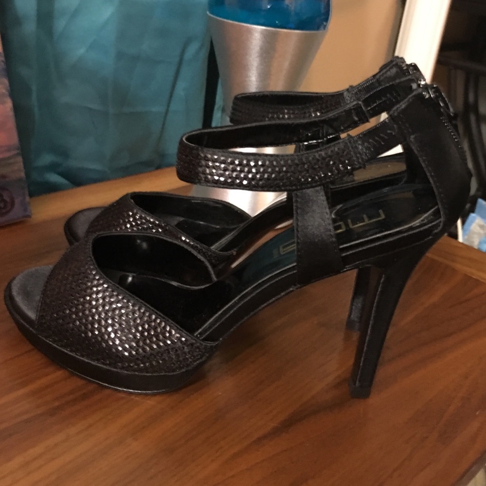 Victoria's Secret Black Heels